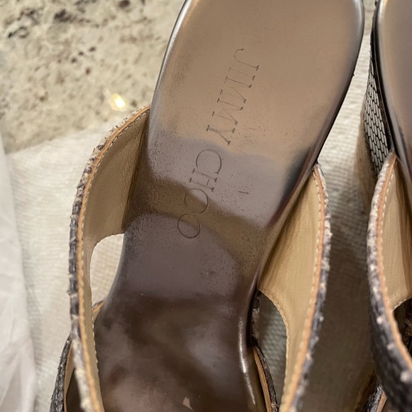 Jimmy Choo T-strap neutral python 35.5 in near perfect condition - Picture 6 of 9